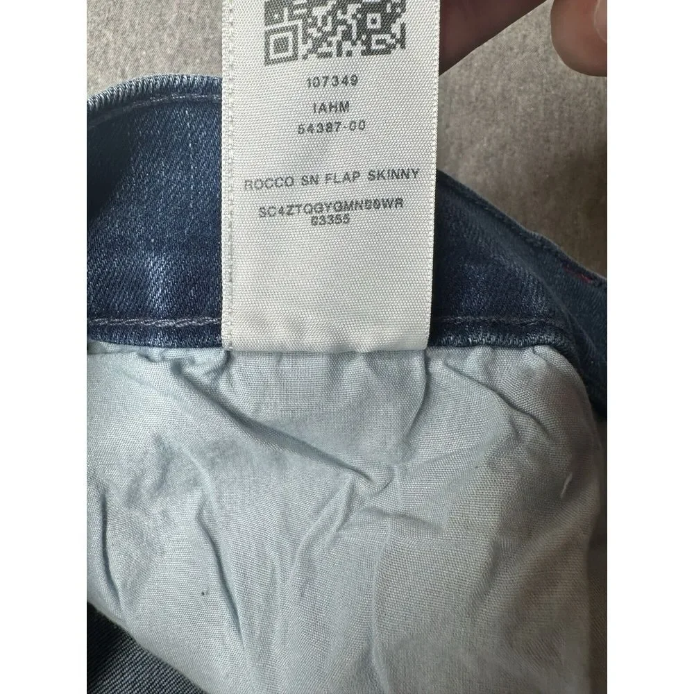 True Religion Jeans Men's Rocco SN Flap Relaxed Skinny Size 34x32 NWT Red Stitch